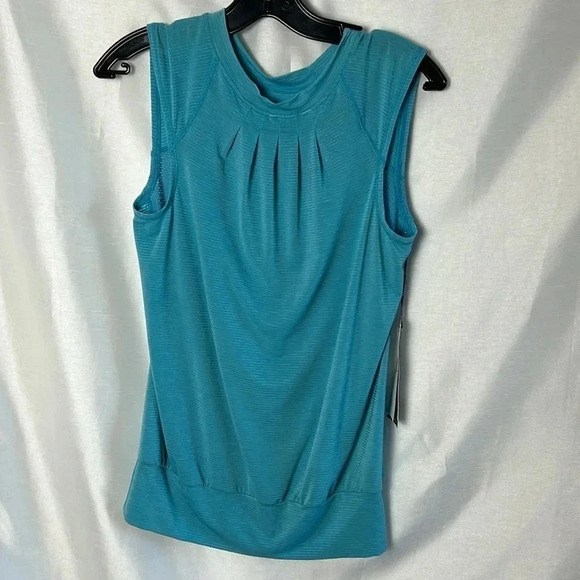 Lija Tops - LIJA XS Turquoise tank top, gym ,workout, NWT, reg 75$, activewear,resort,beach
